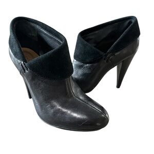 Coach Annika Black Leather Slip On Pointed Toe 4” Heel Ankle Booties Women’s 6 B